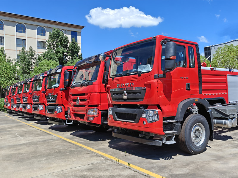 Howo fire fighting truck