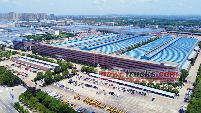 CS TRUCKS factory right side view