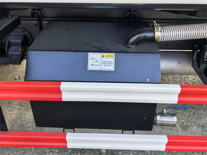 Howo garbage compactor truck