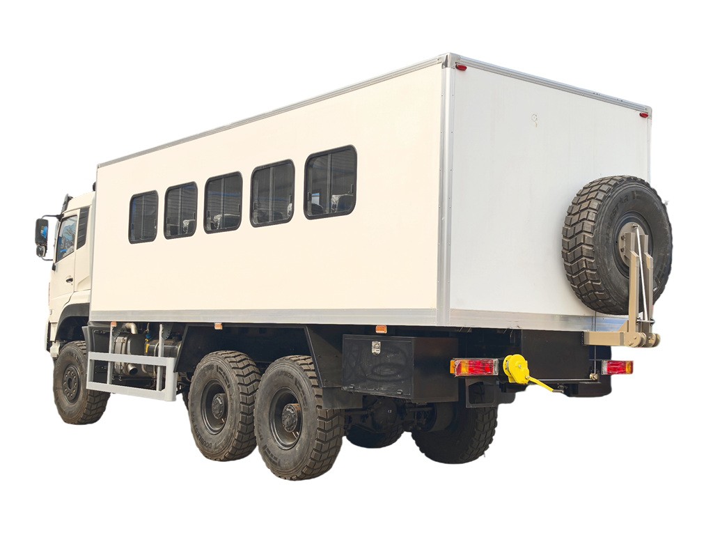 HOWO 6x6 soldier carrier truck with 24 seats