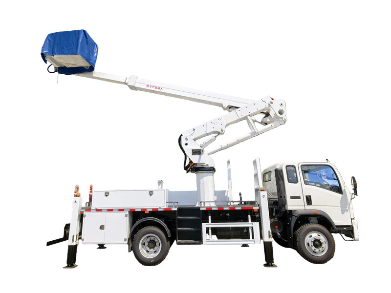 Sinotruk insulated boom aerial work platforms truck Sinotruk insulated boom aerial work platforms truck
