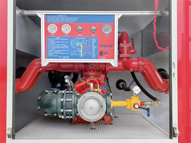 HOWO Fire Foam Truck